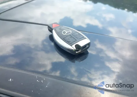 2005 Mercedes-Benz E 500 z USA, uszkodzony, nr VIN WDBUF70J85A683972